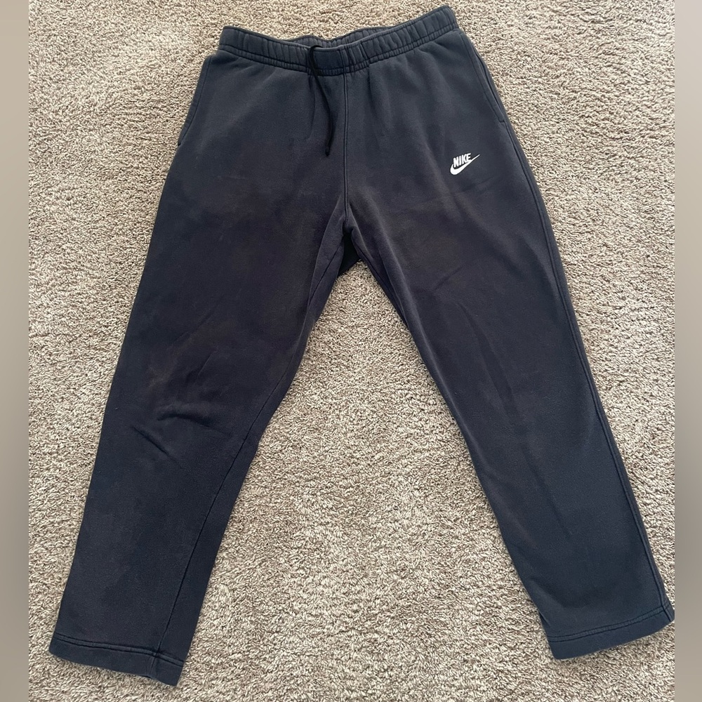 Men's Nike Sweatpants - Large